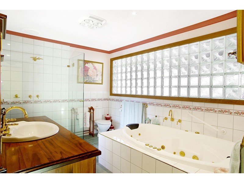 20 Oxford Street, Whittington VIC 3219