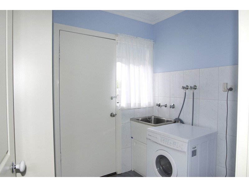 3 Thornton Close, Lovely Banks VIC 3221