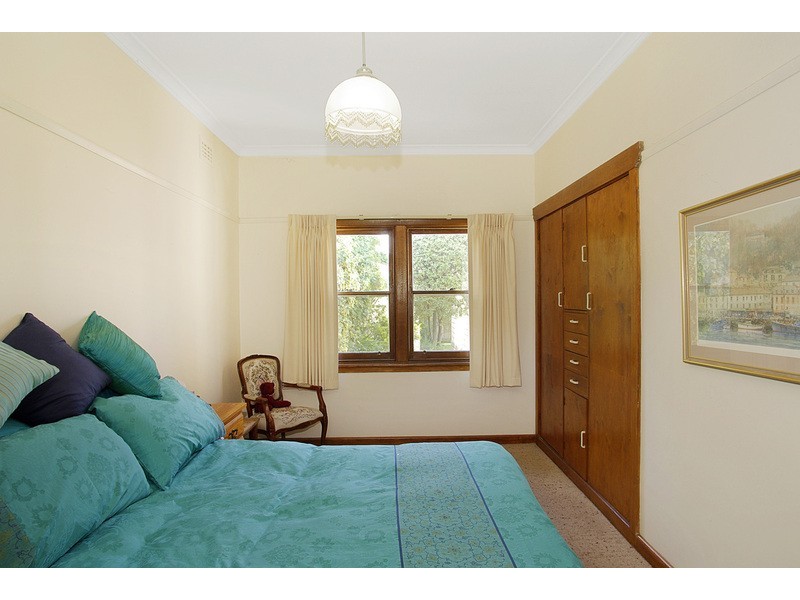 50 Upper Skene Street, Newtown VIC 3220