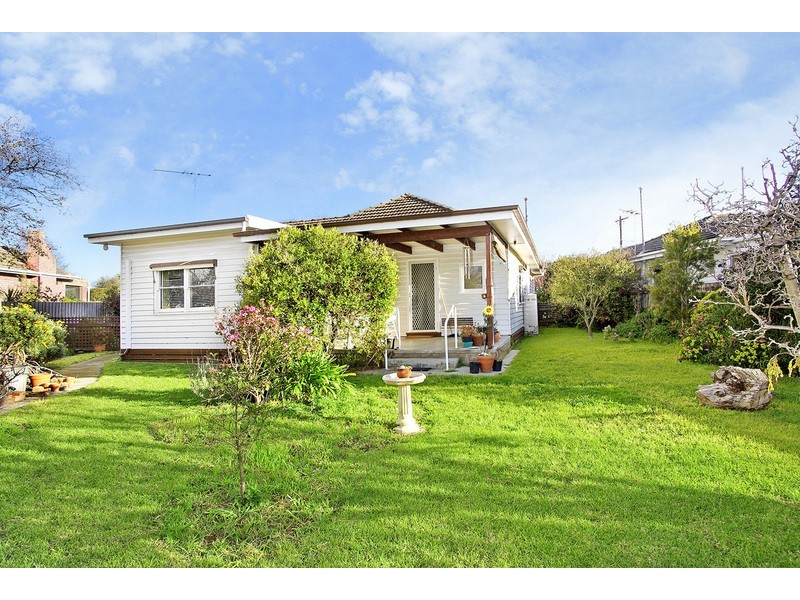 5 Ising Street, Newcomb VIC 3219