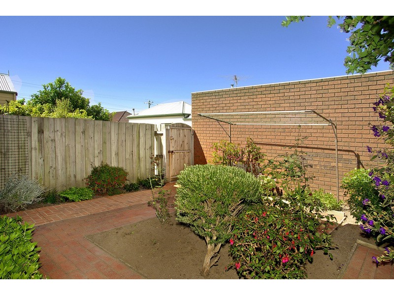 Geelong West VIC 3218