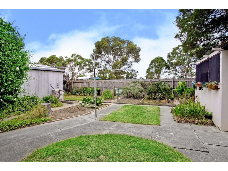 10 Lucas Street, Newcomb VIC 3219