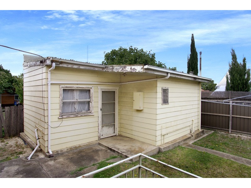 29 Clarendon Street, Newtown VIC 3220