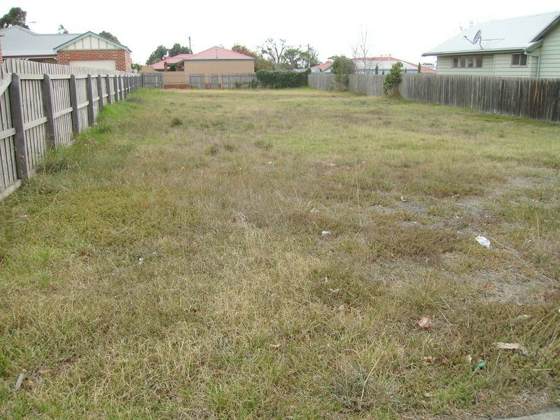 31 Breakwater Road, East Geelong VIC 3219