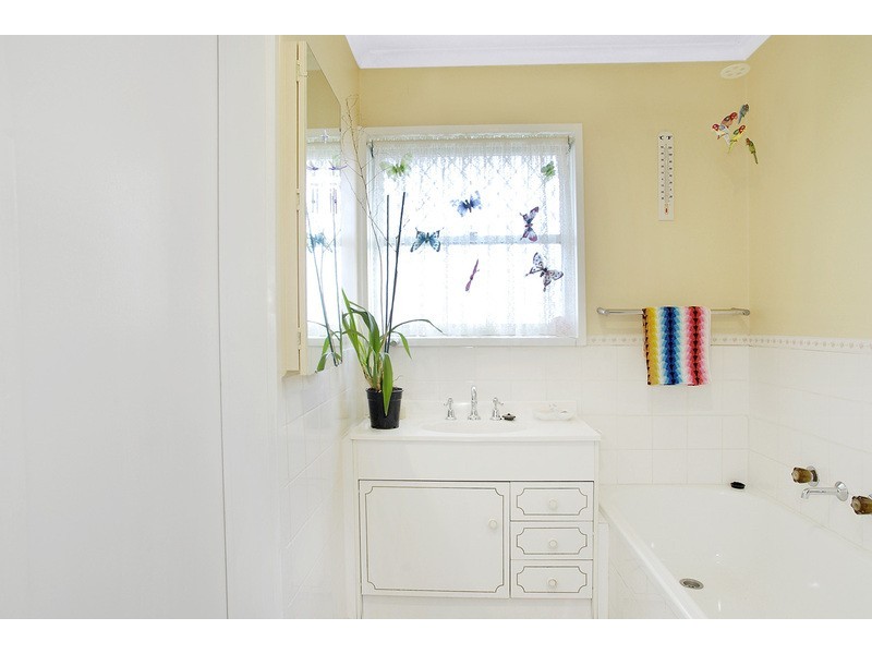 150 Solar Drive, Whittington VIC 3219