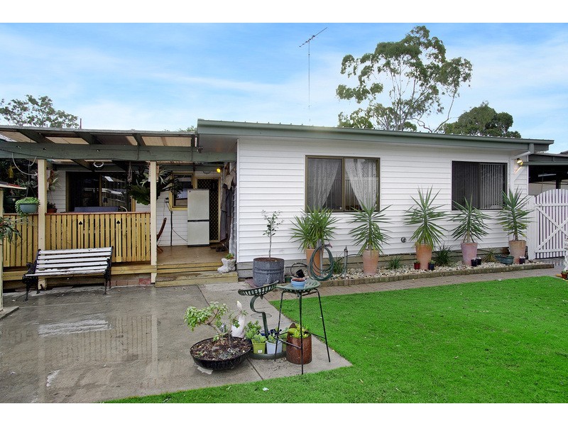 19 Newland Street, Newcomb VIC 3219