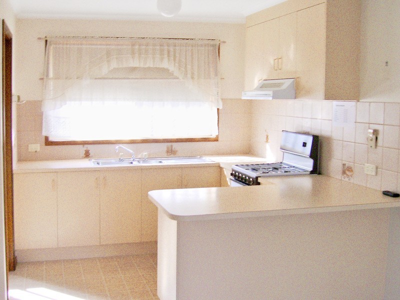 1/115 Solar Drive, Whittington VIC 3219