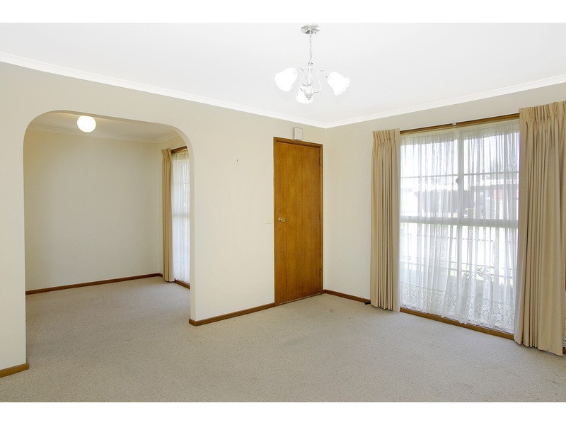 1/115 Solar Drive, Whittington VIC 3219