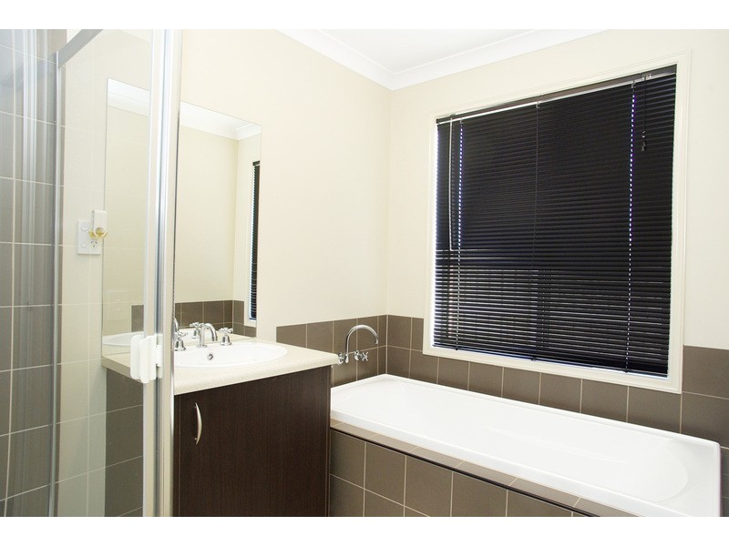 9 Geraghty Court, Lovely Banks VIC 3221