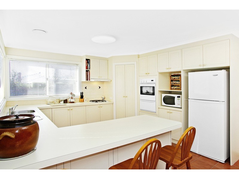 55 Mulquiney Crescent, Highton VIC 3216