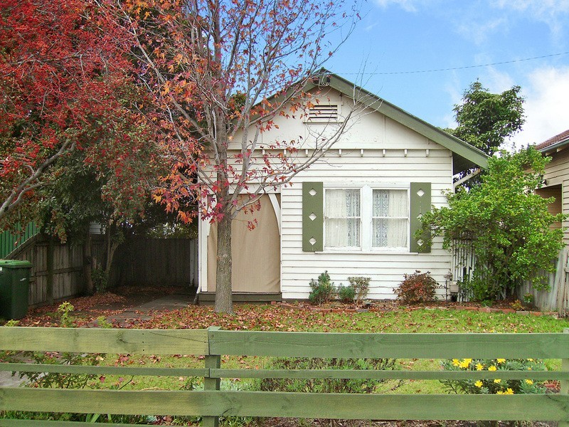 57 Roslyn Road, Belmont VIC 3216