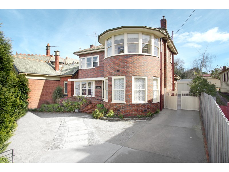 296 Latrobe Terrace, Newtown VIC 3220