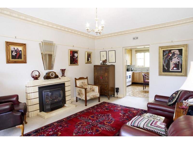 296 Latrobe Terrace, Newtown VIC 3220