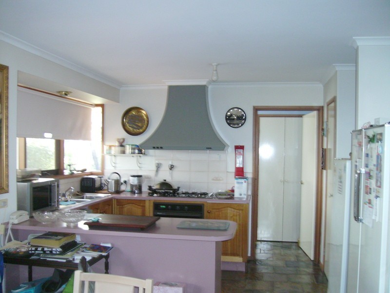 23 Orbit Drive, Whittington VIC 3219
