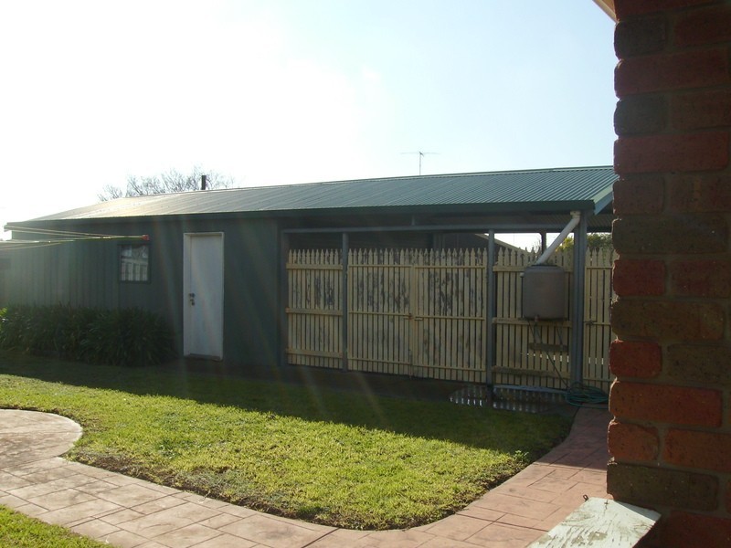 23 Orbit Drive, Whittington VIC 3219