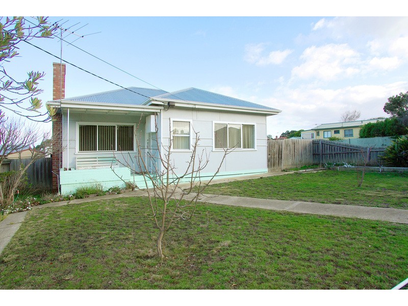 47 Central Avenue, Torquay VIC 3228