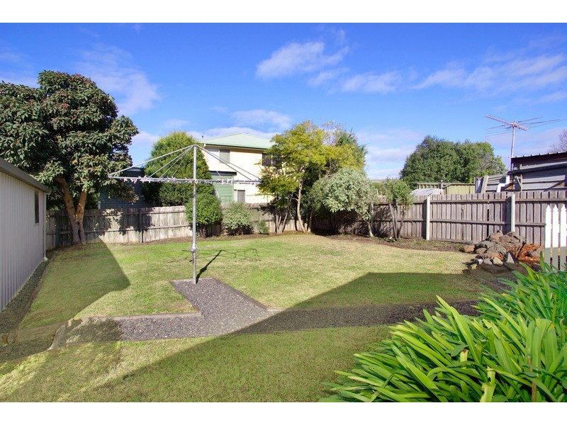 5 Seymour Close, Grovedale VIC 3216