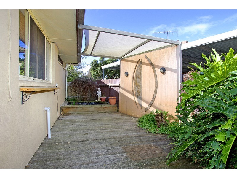 242 Wilsons Road, Whittington VIC 3219