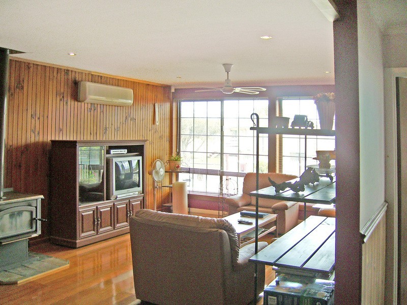 27 Veronica Avenue, Newcomb VIC 3219