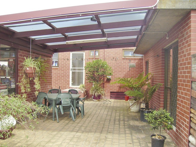 27 Veronica Avenue, Newcomb VIC 3219