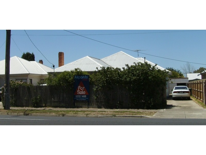 104 Thompsons Road, North Geelong VIC 3215