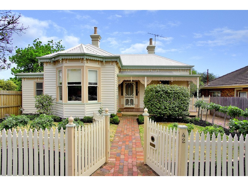 42 Virginia Street, Newtown VIC 3220
