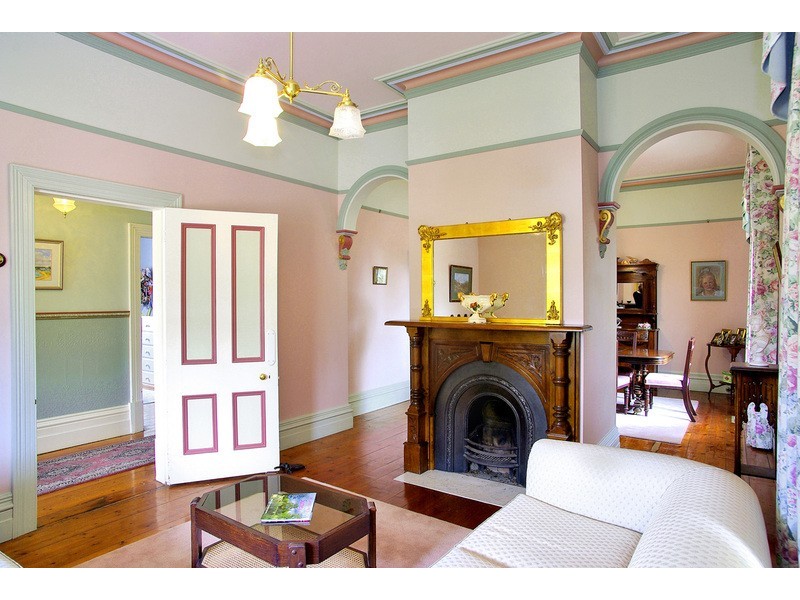 42 Virginia Street, Newtown VIC 3220