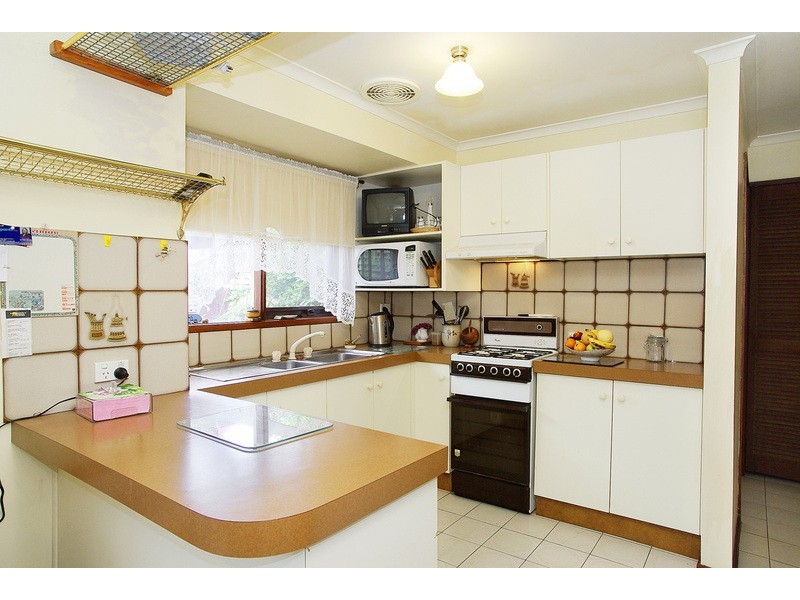 21 Enfield Drive, St Albans Park VIC 3219