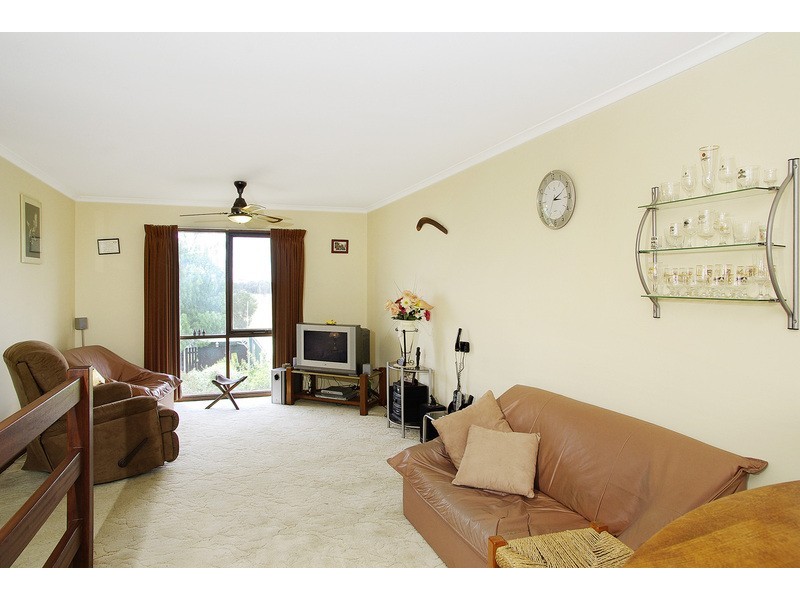 21 Enfield Drive, St Albans Park VIC 3219