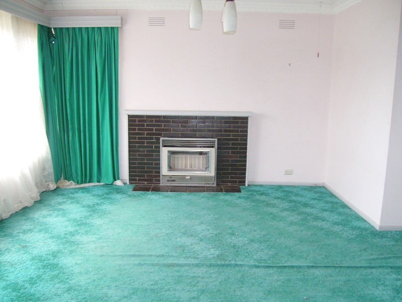 77 Boundary Road, Newcomb VIC 3219