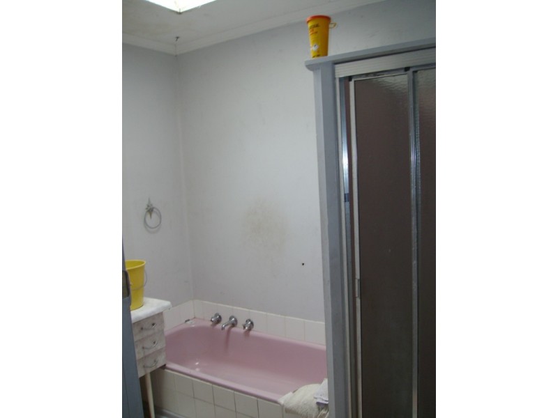 77 Boundary Road, Newcomb VIC 3219