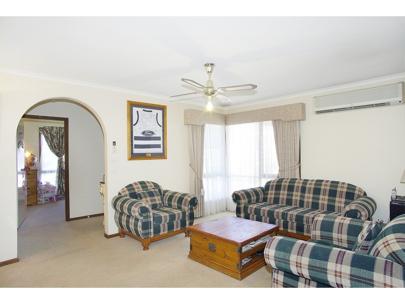 11 Kingsley Drive, Corio VIC 3214