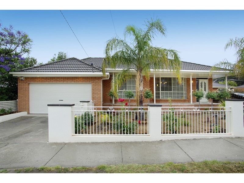 2 Hickey Street, Whittington VIC 3219