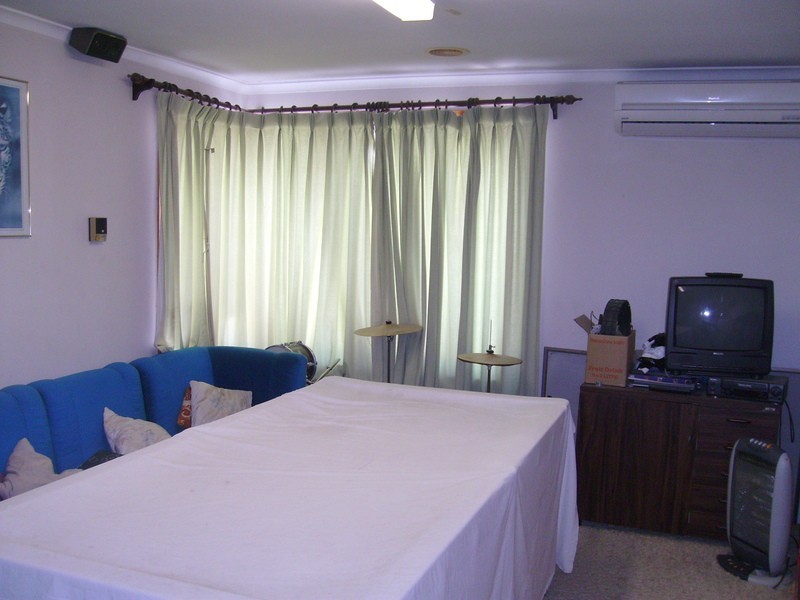 19 Westmoreland Street, St Albans Park VIC 3219