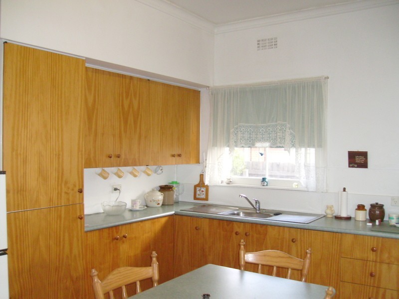 19 Carruthers Court, East Geelong VIC 3219