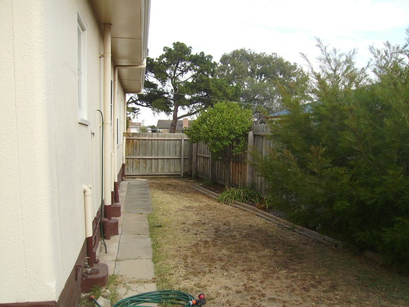 19 Carruthers Court, East Geelong VIC 3219