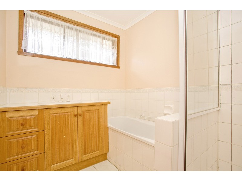 4 Paley Drive, Corio VIC 3214