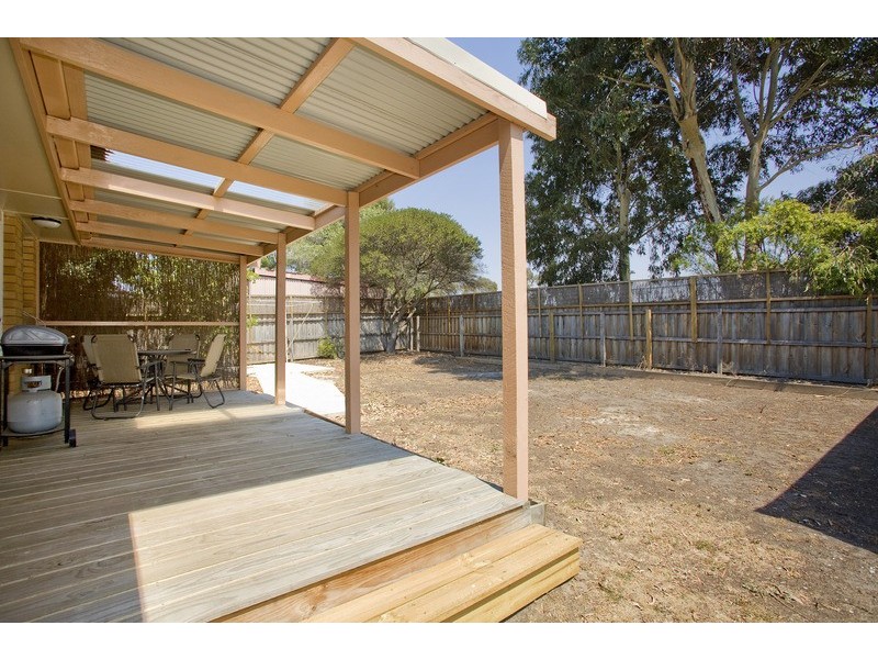 12 Cheryl Crescent, Belmont VIC 3216