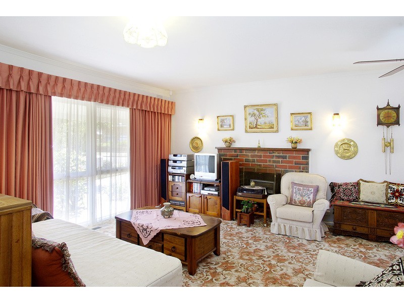 1/13 Glamis Street, Newtown VIC 3220