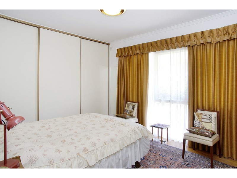 1/13 Glamis Street, Newtown VIC 3220