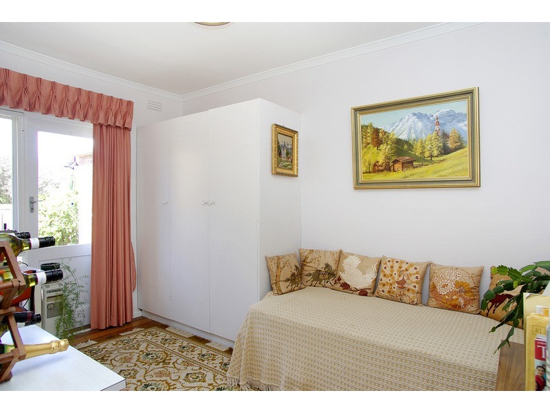 1/13 Glamis Street, Newtown VIC 3220