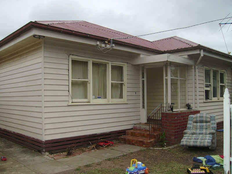 1 Thatcher Court, Whittington VIC 3219