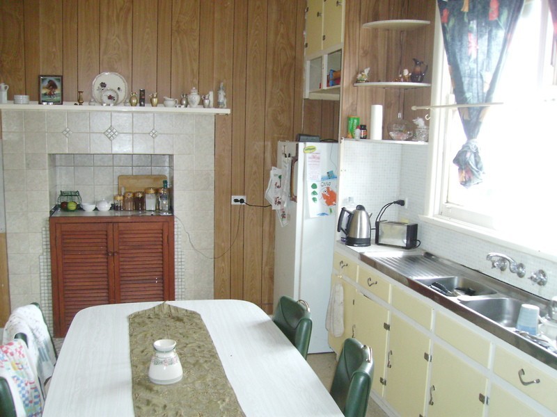 1 Thatcher Court, Whittington VIC 3219