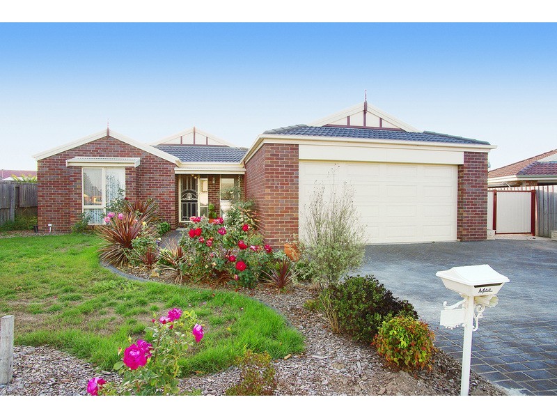 2 Blue Gum Place, Grovedale VIC 3216