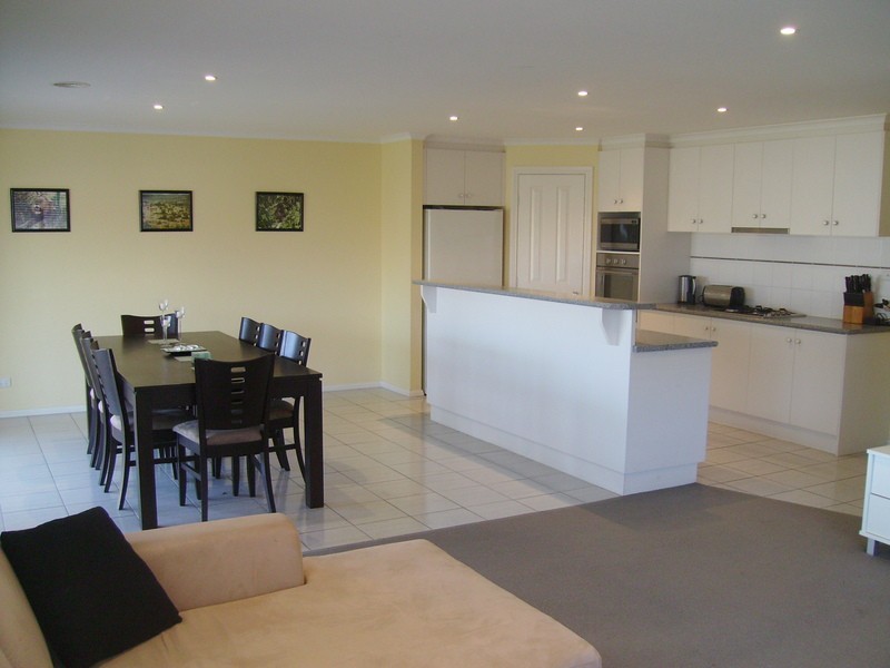 243 Boundary Road, Whittington VIC 3219