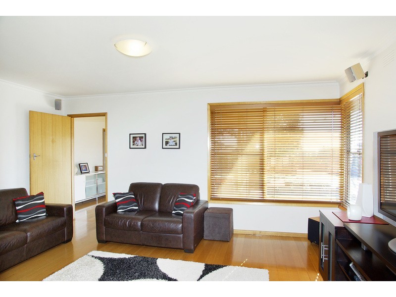 17 Villamanta Street, Geelong West VIC 3218