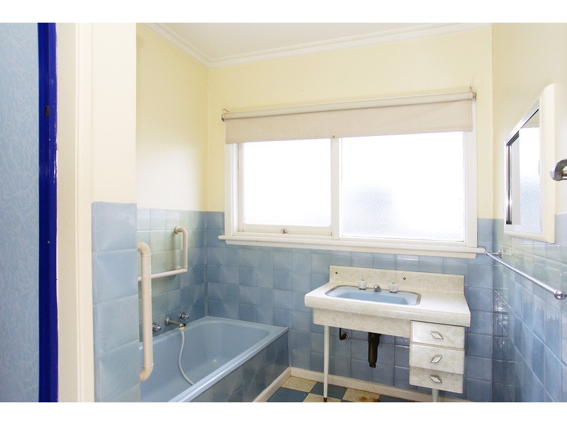 9 Thorburn Street, Bell Park VIC 3215