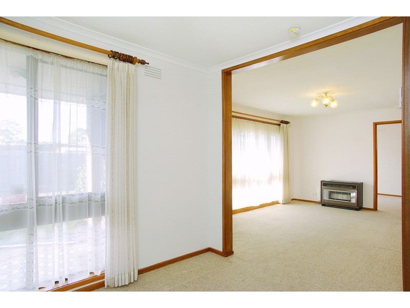2/5 Lawrence Street, Leopold VIC 3224