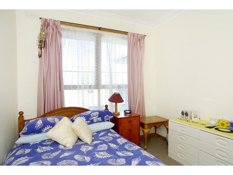 42 Poplar Street, Newcomb VIC 3219