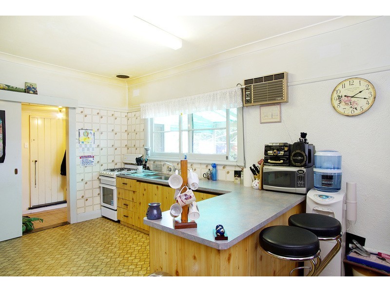 26 Russell Street, Newtown VIC 3220